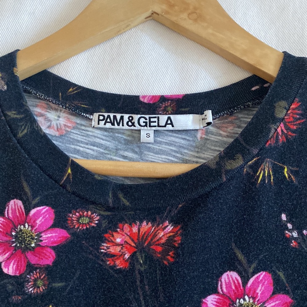 Pam & Gela Floral Print T-Shirt Dress Small